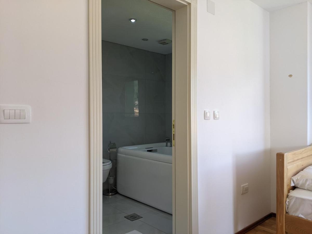 Apartments & Restaurant Abas 普拉夫 外观 照片