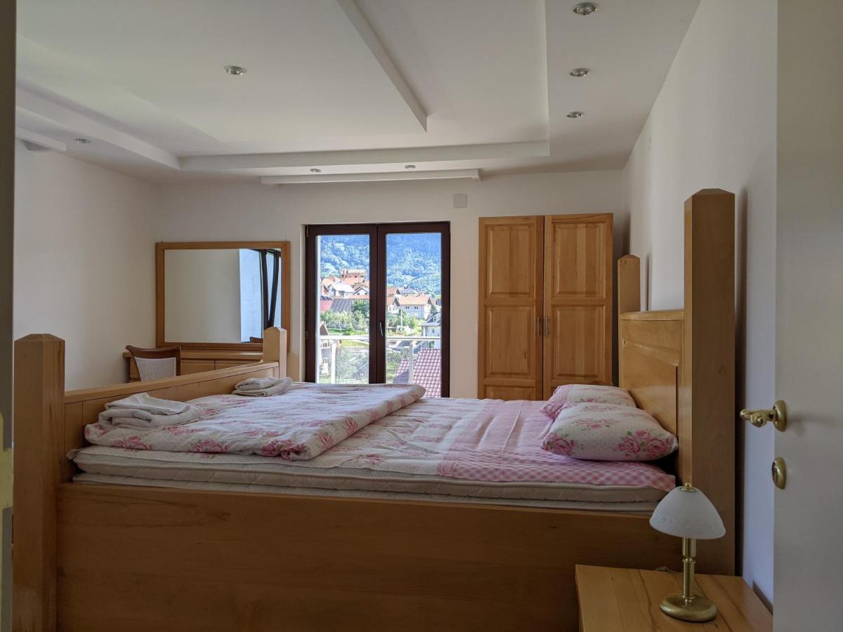 Apartments & Restaurant Abas 普拉夫 外观 照片