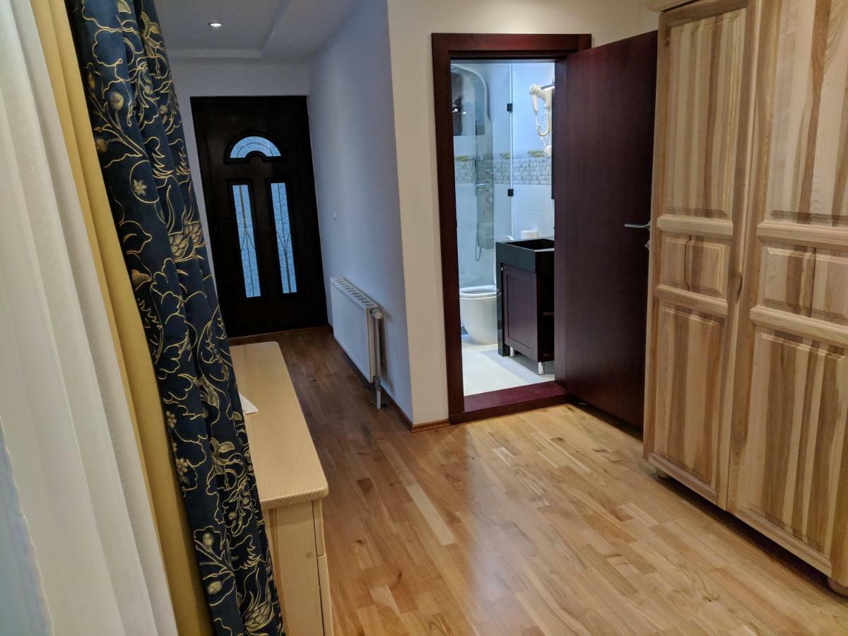 Apartments & Restaurant Abas 普拉夫 外观 照片