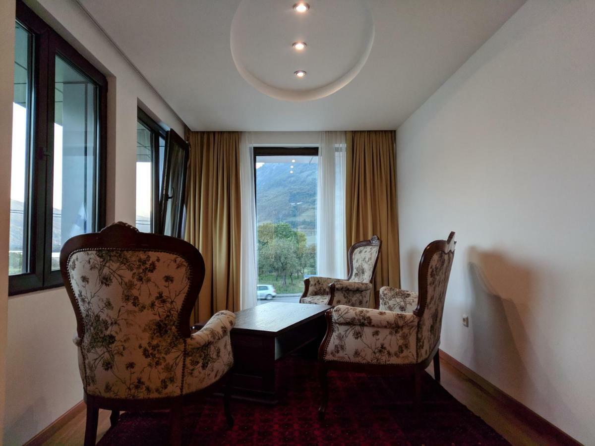 Apartments & Restaurant Abas 普拉夫 外观 照片